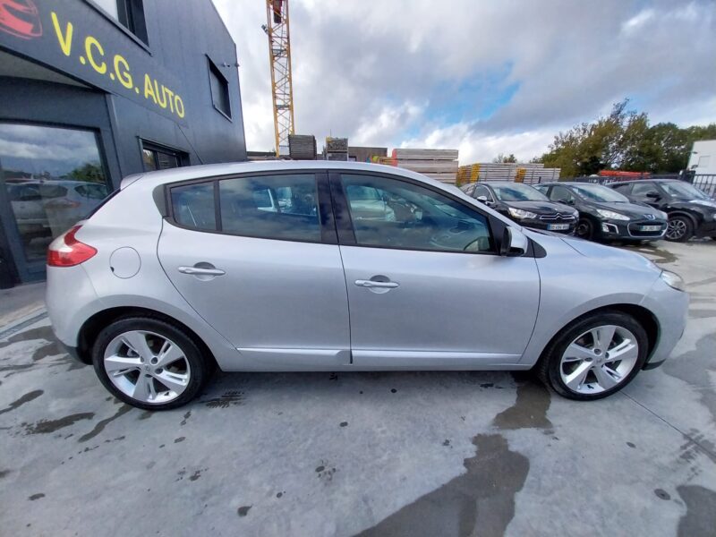 RENAULT MEGANE III 1.2 TCe 115 Dynamique