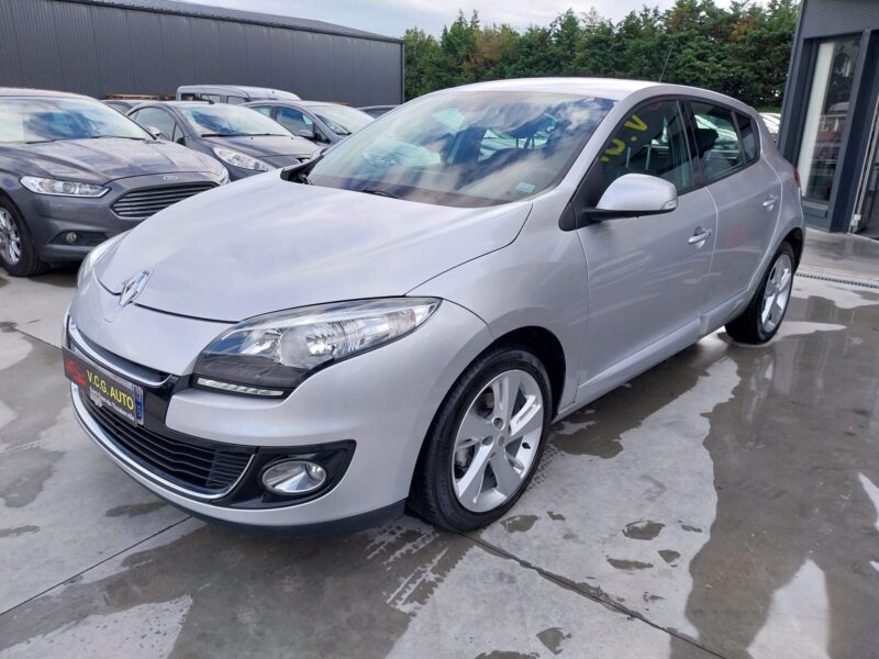 RENAULT MEGANE III 1.2 TCe 115 Dynamique