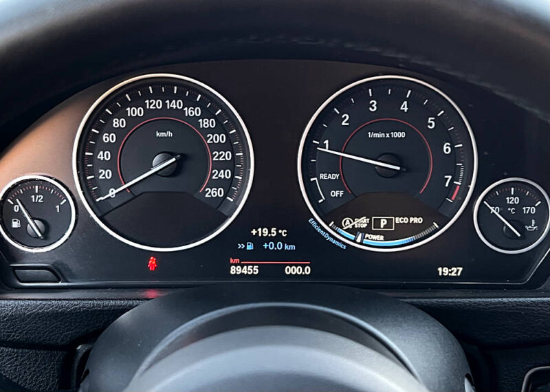 BMW SERIE 3 BMW SERIE 3 F31 PHASE 2 PACK M SPORT 318i 136 Cv CARPLAY / ANDROID CAMERA BVA8 - Garanti