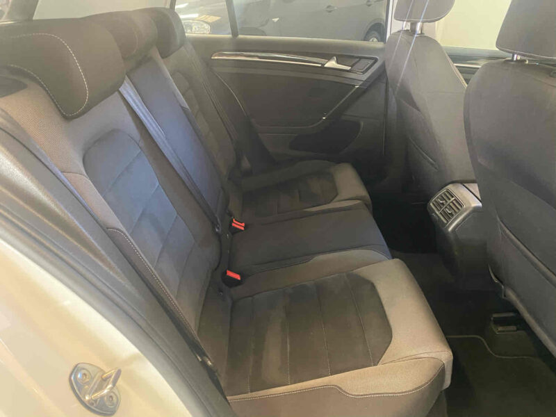 VOLKSWAGEN GOLF VII 2017