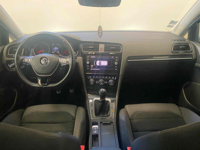 VOLKSWAGEN GOLF VII 2017