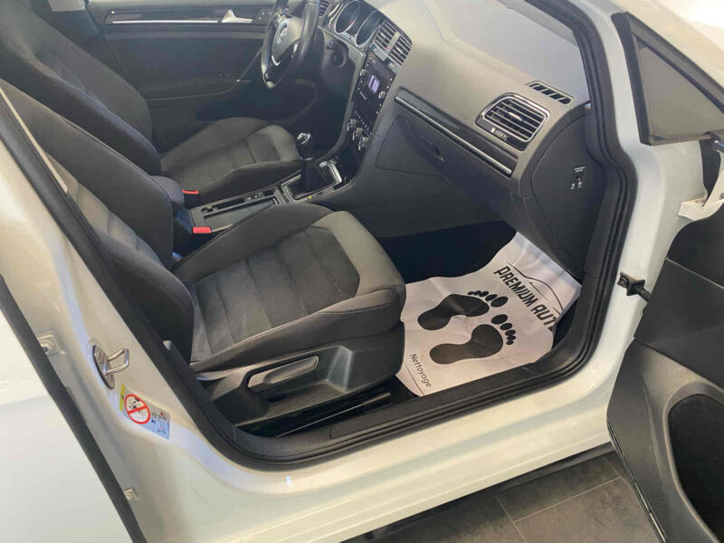 VOLKSWAGEN GOLF VII 2017