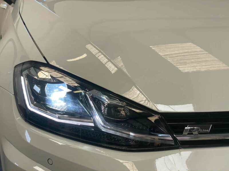 VOLKSWAGEN GOLF VII 2017