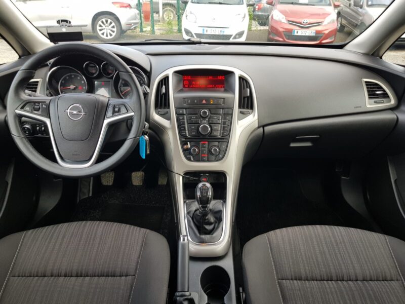 OPEL ASTRA J 1.6i 115CV COSMO