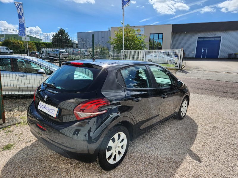 PEUGEOT 208 I 2015