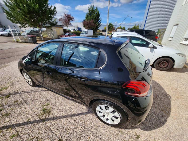 PEUGEOT 208 I 2015