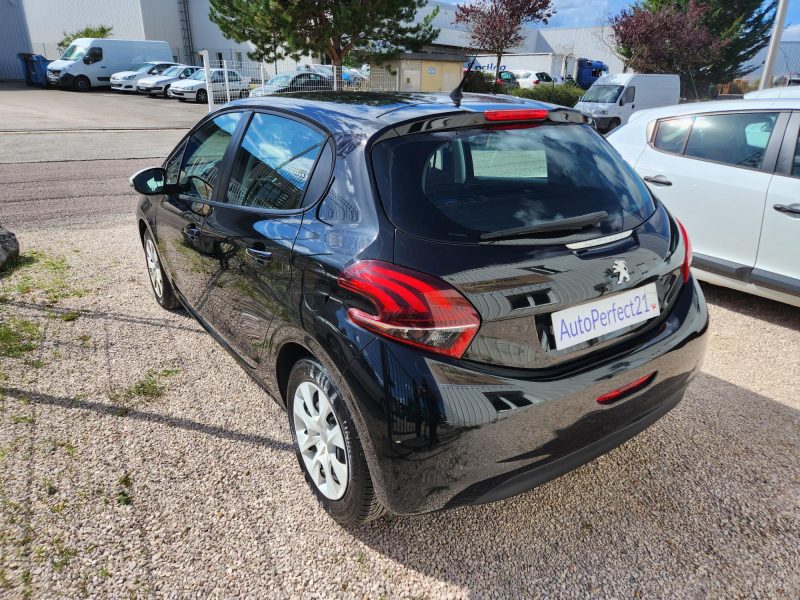 PEUGEOT 208 I 2015