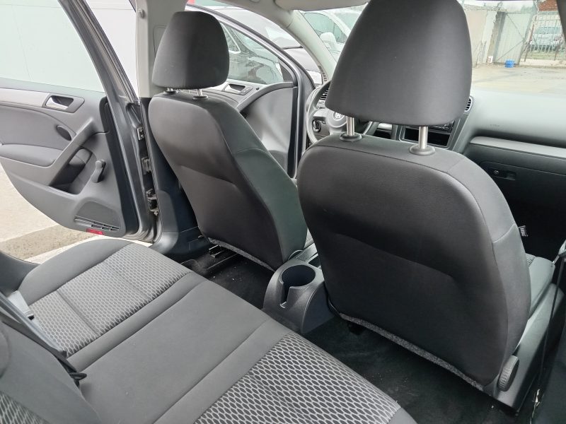 VOLKSWAGEN GOLF VI 2009