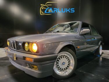 BMW SERIE 3 E30 318i.s Coupé 136cv // VITRES ELECTRIQUE/RADIO, MP3, BT/ETAT IRREPROCHABLE