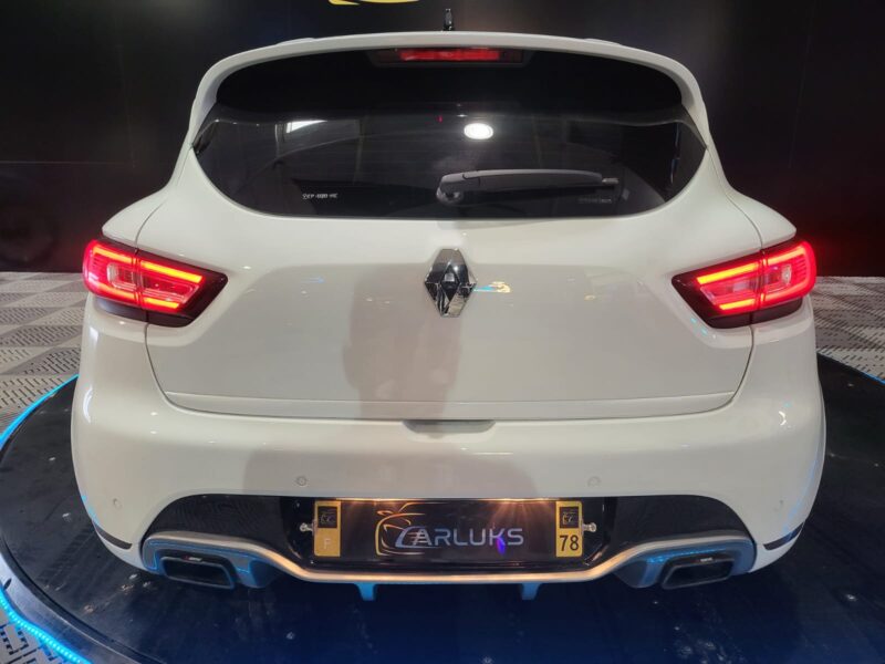 RENAULT CLIO IV 1.6 Turbo 220cv RS Trophy EDC // SIEGES CHAUFFANTS/RS MONITOR/CAMERA DE RECUL