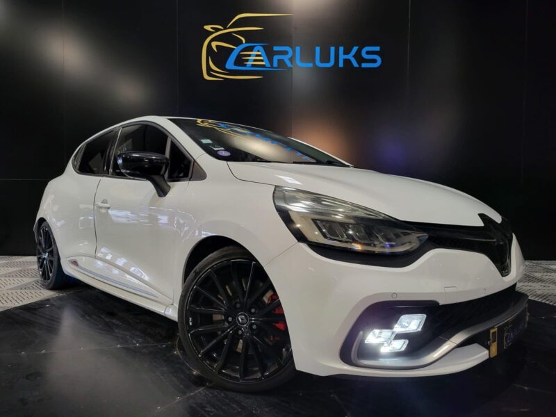 RENAULT CLIO IV 1.6 Turbo 220cv RS Trophy EDC // SIEGES CHAUFFANTS/RS MONITOR/CAMERA DE RECUL