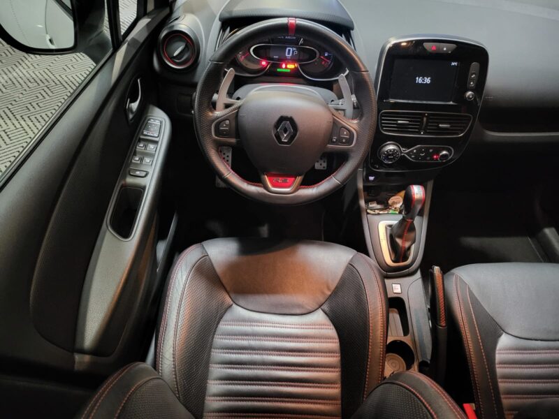 RENAULT CLIO IV 1.6 Turbo 220cv RS Trophy EDC // SIEGES CHAUFFANTS/RS MONITOR/CAMERA DE RECUL