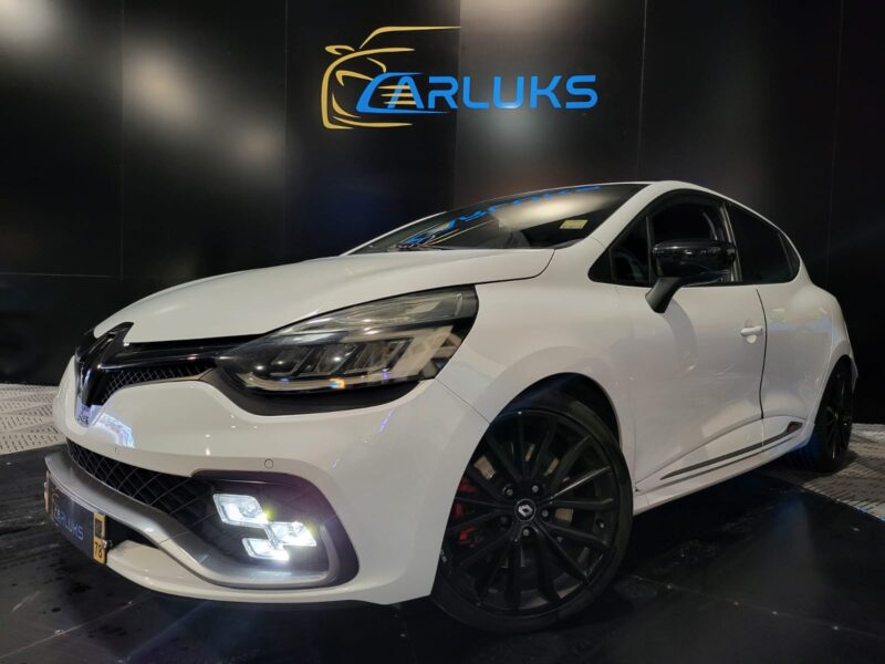 RENAULT CLIO IV 1.6 Turbo 220cv RS Trophy EDC // SIEGES CHAUFFANTS/RS MONITOR/CAMERA DE RECUL