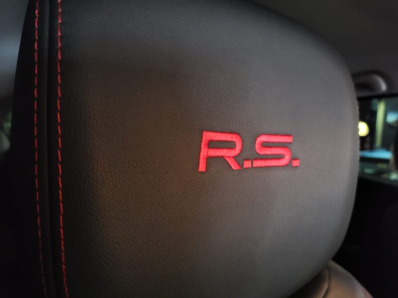 RENAULT CLIO IV 1.6 Turbo 220cv RS Trophy EDC // SIEGES CHAUFFANTS/RS MONITOR/CAMERA DE RECUL