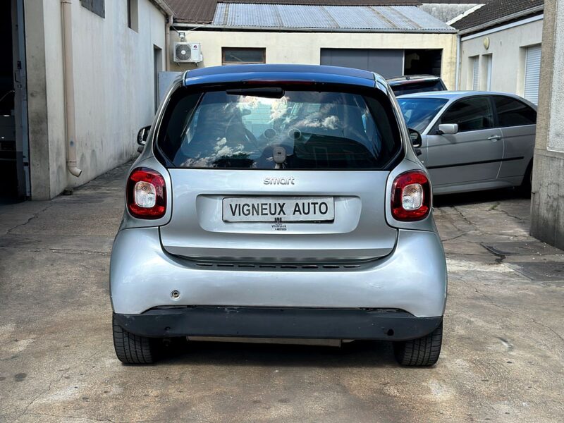SMART FORTWO 1.0 BASIS PAYEZ EN 4 X