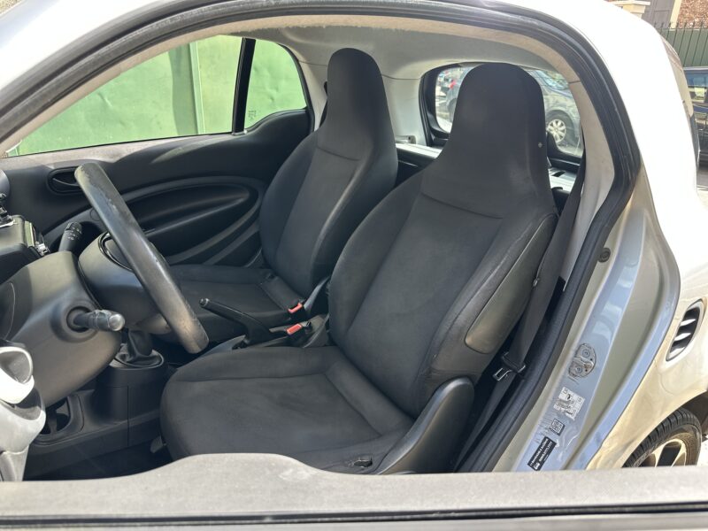 SMART FORTWO 1.0 BASIS PAYEZ EN 4 X