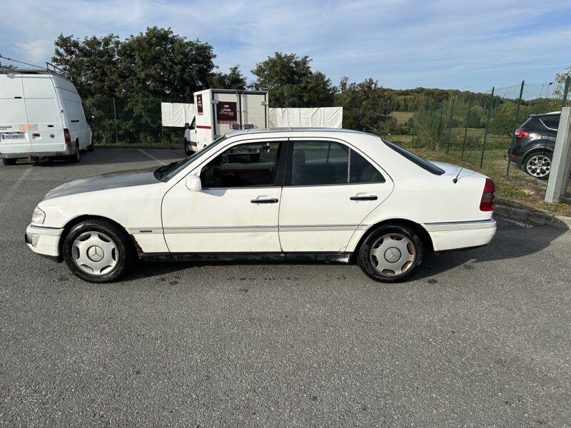 MERCEDES CLASSE C 1993
