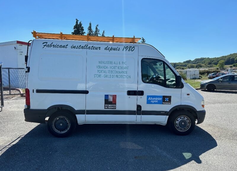 RENAULT MASTER II Camionnette 2001