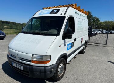 RENAULT MASTER II Camionnette 2001