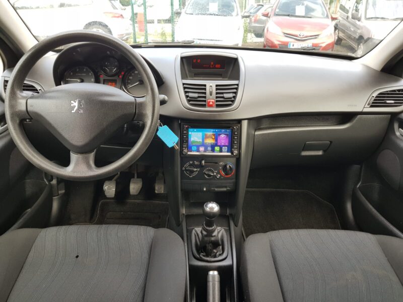 PEUGEOT  207 SW 1.4i 75CV TRENDY