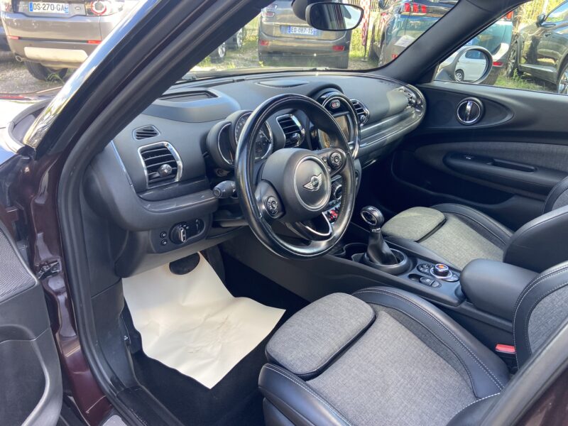 MINI CLUBMAN COOPER D HYDE PARK 150CV BVA