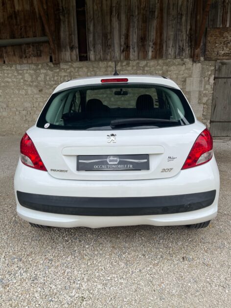 PEUGEOT 207 2010