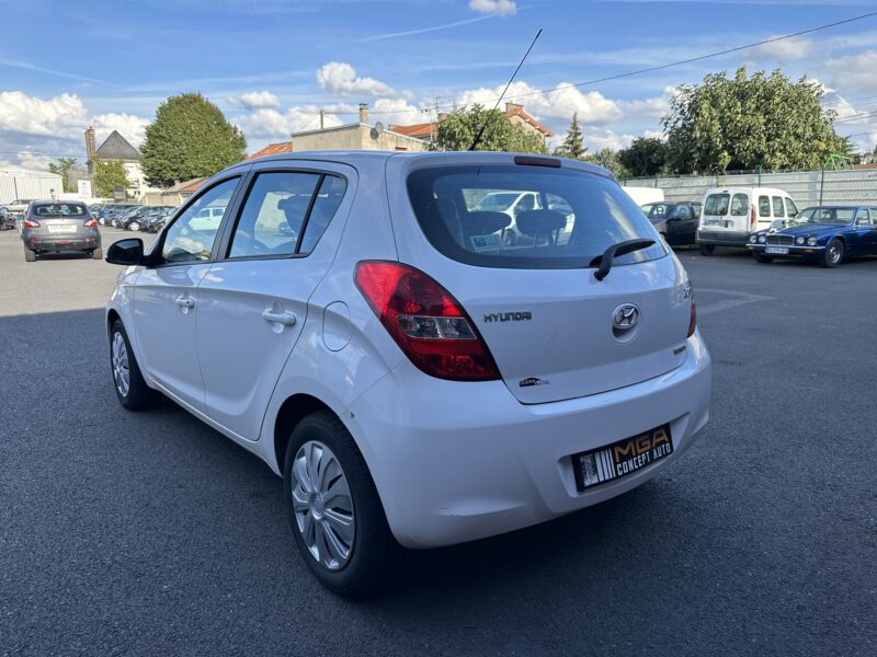 HYUNDAI i20 I 2012