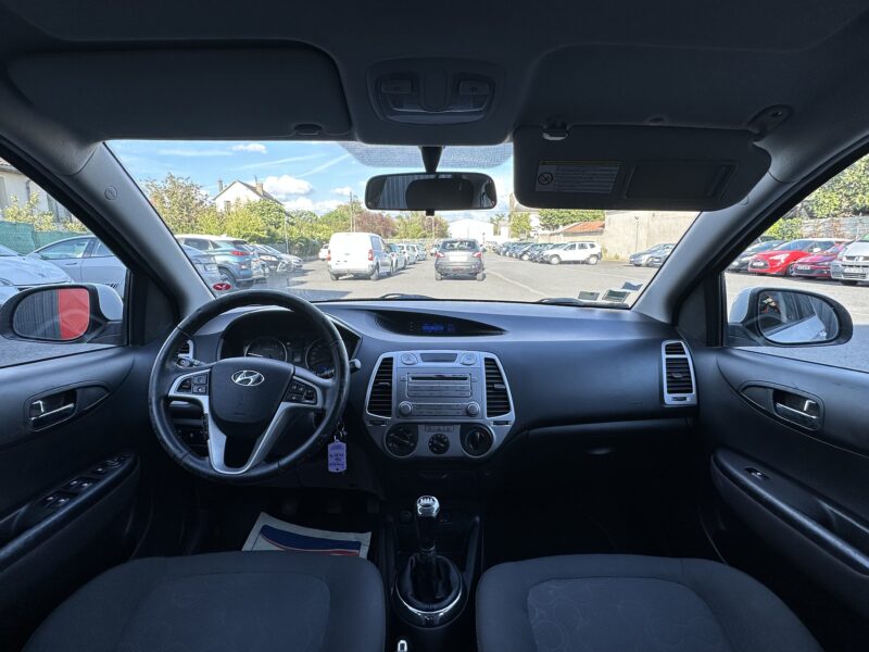 HYUNDAI i20 I 2012
