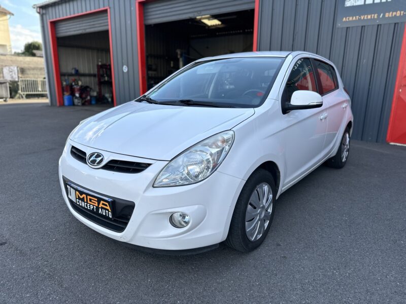 HYUNDAI i20 I 2012