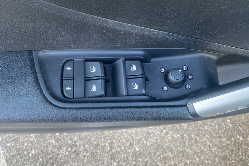 AUDI Q2 1,4l TFSI 150ch S-line