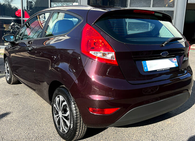 FORD FIESTA 5 V 1250 60 Cv 1ERE MAIN / 4528 Kms ORIGINE FRANCE - Garantie1an