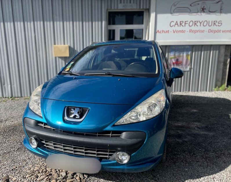 PEUGEOT 207 