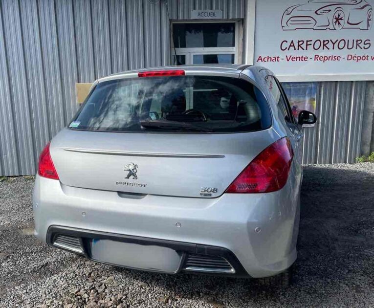 PEUGEOT 308 