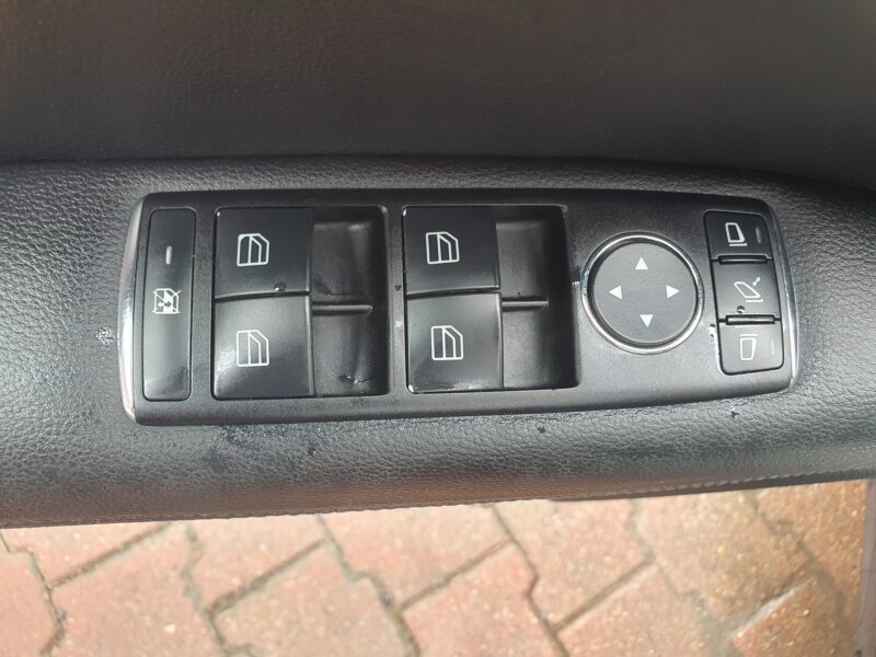 MERCEDES CLASSE E CABRIOLET 2011