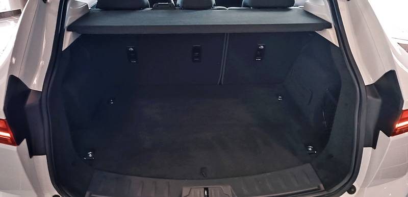 JAGUAR E-PACE 2.0 Td4 150cv 32163KM! avec camera, Carplay/AndroidConnect, régulateur...