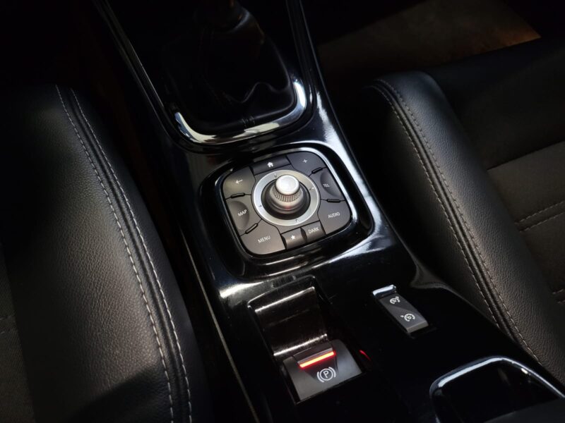 RENAULT MEGANE III 1.2 TCe 132cv BOSE TOIT OUVRANT / CAMERA