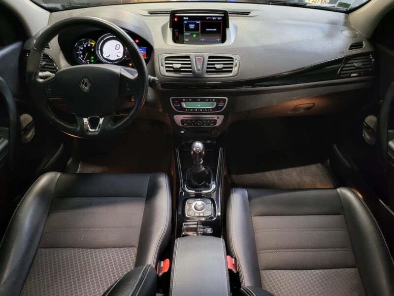 RENAULT MEGANE III 1.2 TCe 132cv BOSE TOIT OUVRANT / CAMERA