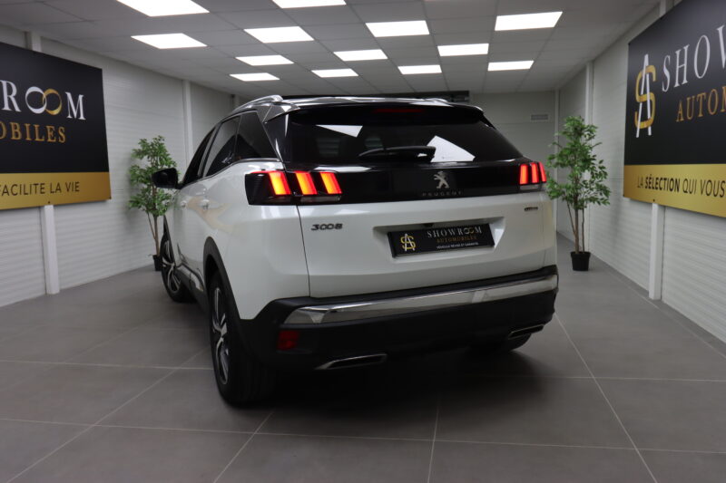 PEUGEOT 3008 2017