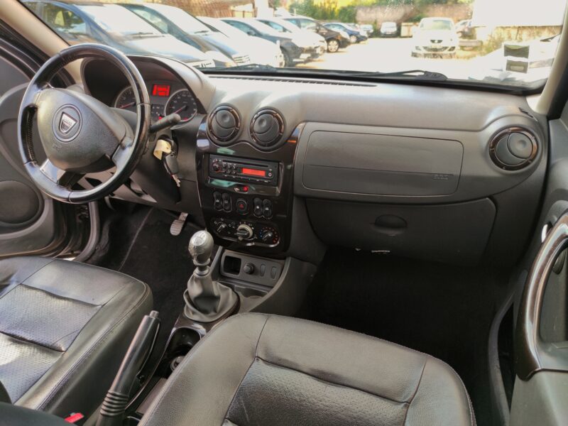 DACIA DUSTER 2011