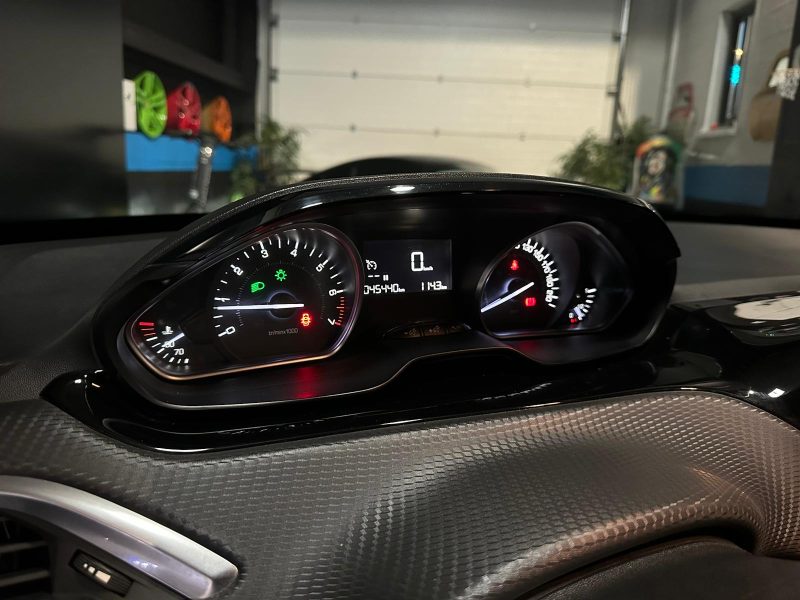 1.2 VTI 82 cv STYLE / CAMERA AR / CARPLAY 