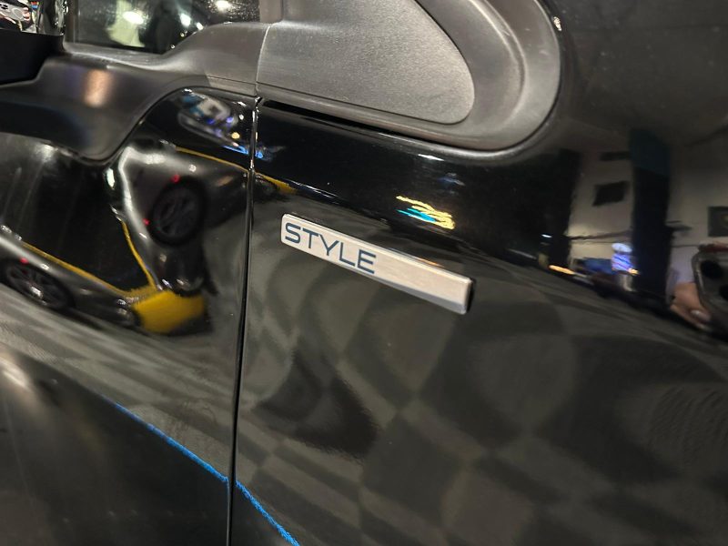 1.2 VTI 82 cv STYLE / CAMERA AR / CARPLAY 