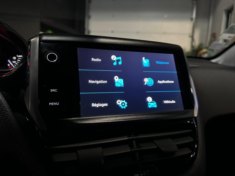 1.2 VTI 82 cv STYLE / CAMERA AR / CARPLAY 