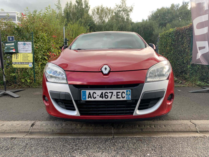 RENAULT MEGANE III Coupé 1.9DCI 131CV
