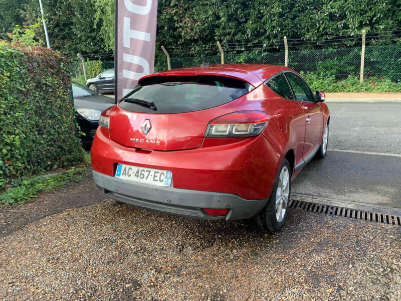 RENAULT MEGANE III Coupé 1.9DCI 131CV