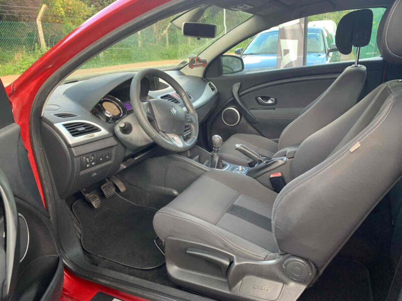 RENAULT MEGANE III Coupé 1.9DCI 131CV