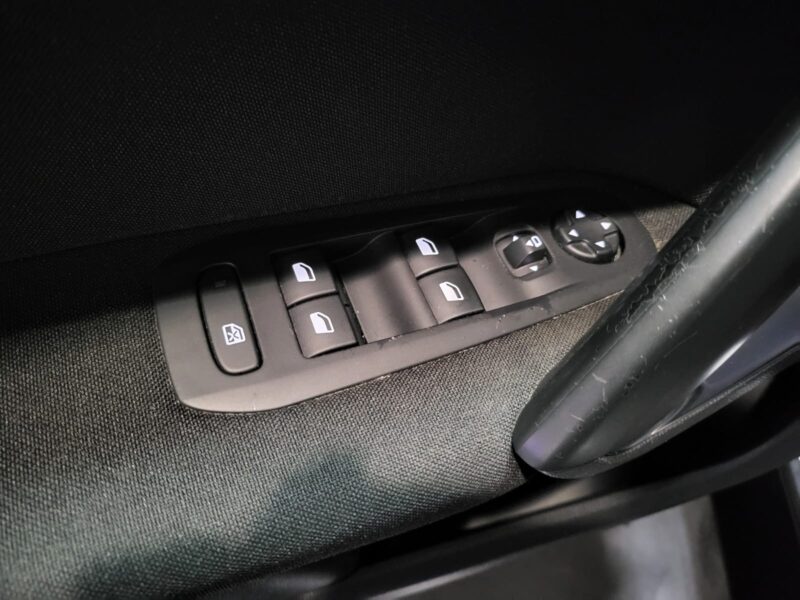 PEUGEOT 308 II SW 1.6 BlueHDi 120cv Allure EAT // GPS/BLUETOOTH/RADAR-AV-AR