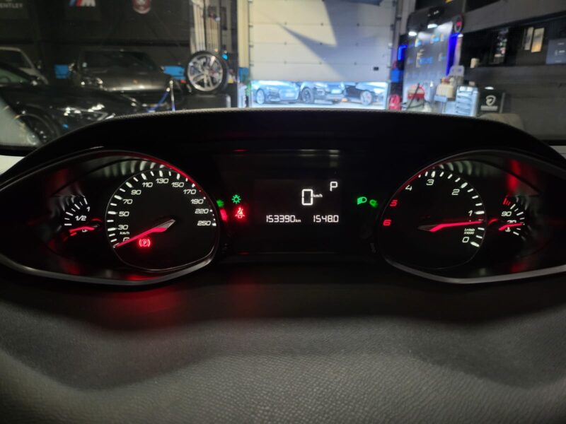 PEUGEOT 308 II SW 1.6 BlueHDi 120cv Allure EAT // GPS/BLUETOOTH/RADAR-AV-AR