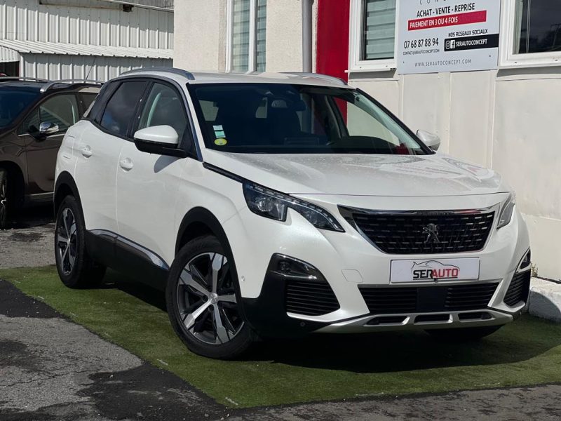 PEUGEOT 3008 SUV 2018