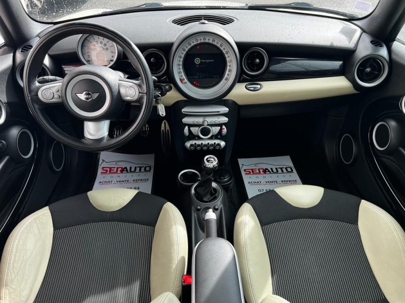 MINI MINI CLUBMAN 2009