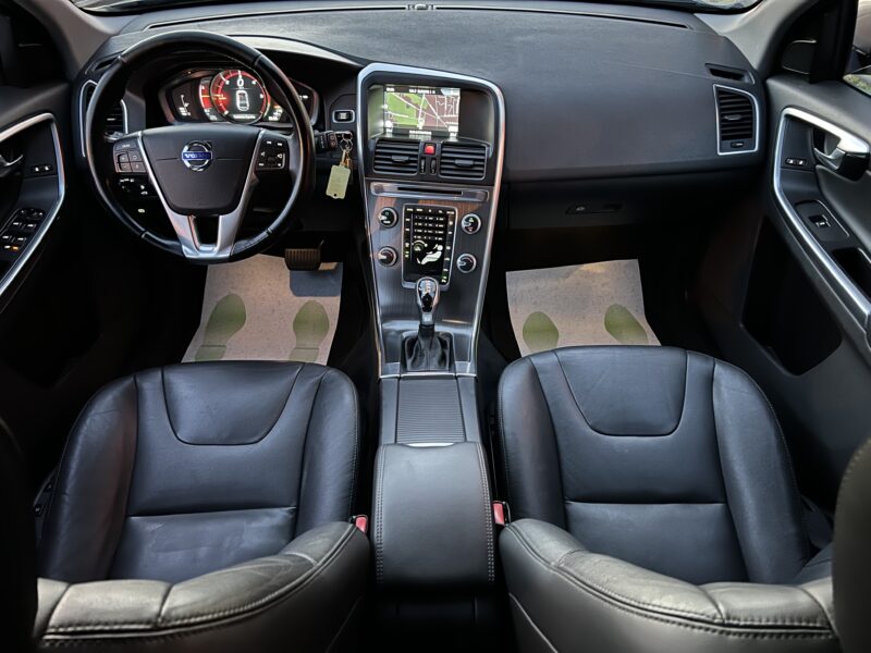 VOLVO XC60 PHASE 2 II D4 2.0 180 Cv BOITE AUTO CUIR GPS BLUETOOTH CRIT AIR 2 - Garantie1an